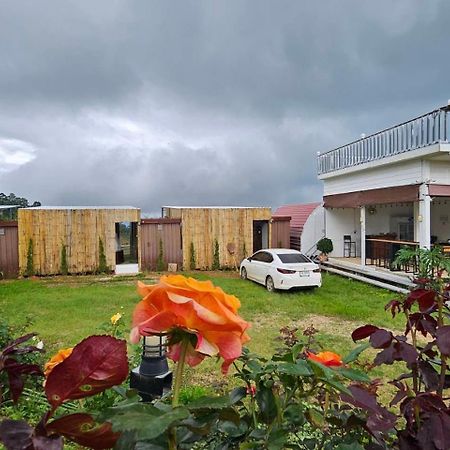 Mon Jam Memory Camp Hotel Exterior photo
